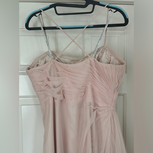 Blush pink Monique Lhuillier tulle bridesmaid dress - Picture 9 of 15
